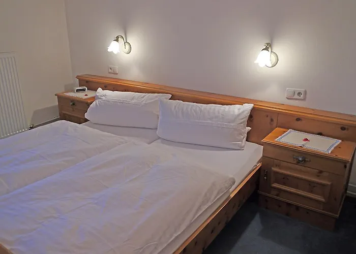 舒斯特豪斯公寓 Wörschach